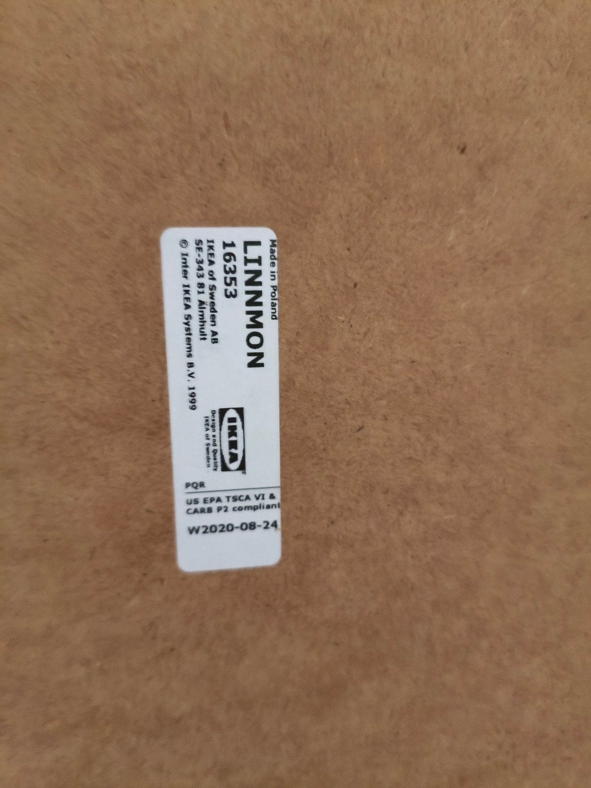 Linnmon ikea bureau met poten, Huis en Inrichting, Bureaus, Ophalen