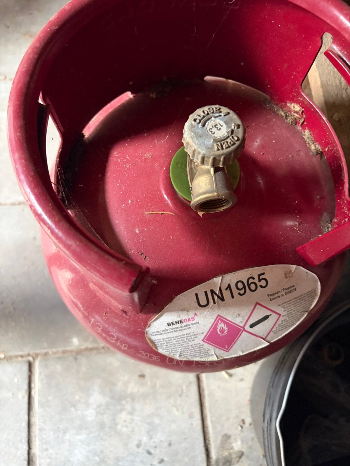 2 volle gas flessen, Ophalen, Zo goed als nieuw