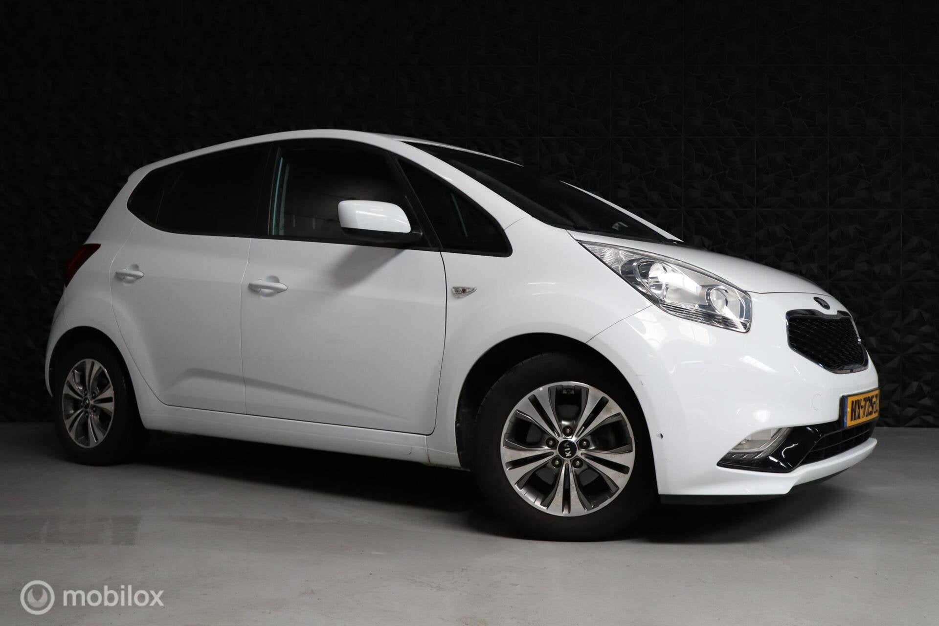 Kia Venga 1.4 CVVT DynamicPLusLine | Camera | Start&Stop |, Auto's, Voorwielaandrijving, Gebruikt, Euro 6, 4 cilinders