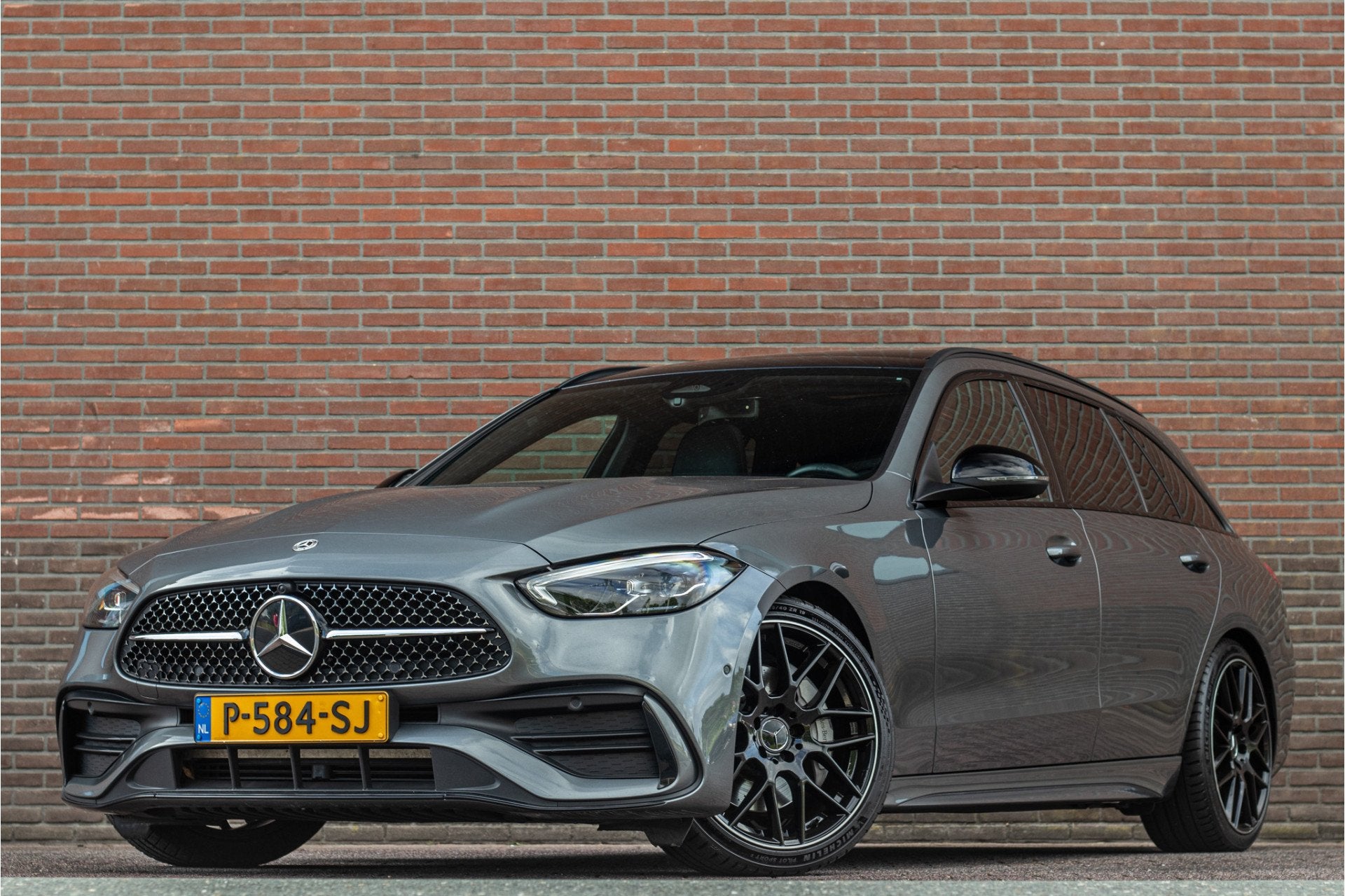 Mercedes-Benz C-Klasse 200 Launch Edition AMG Line, Originee, Automaat, Dealer onderhouden, Achterwielaandrijving, 4 cilinders