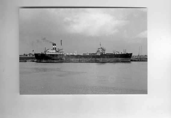 scheepvaart-foto-uskok 1945, Ophalen of Verzenden, Zo goed als nieuw, Motorboot, Boek of Tijdschrift