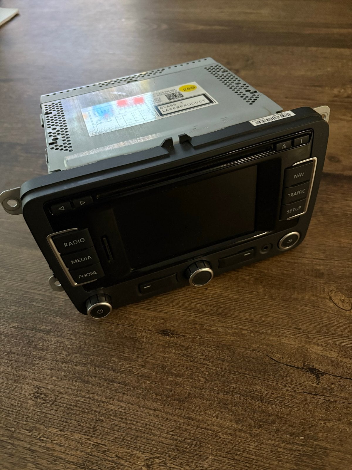 Volkswagen radio RNS 310, Ophalen, Gebruikt