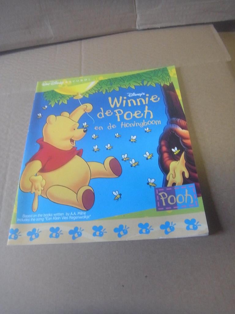 boek winnie de poeh en de honingboom, Ophalen of Verzenden, Zo goed als nieuw, Fictie algemeen