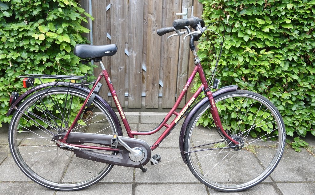 Batavus damesfiets frame=56cm 28inch 3speed AXA, Ophalen, Batavus, 56 cm of meer, Zo goed als nieuw