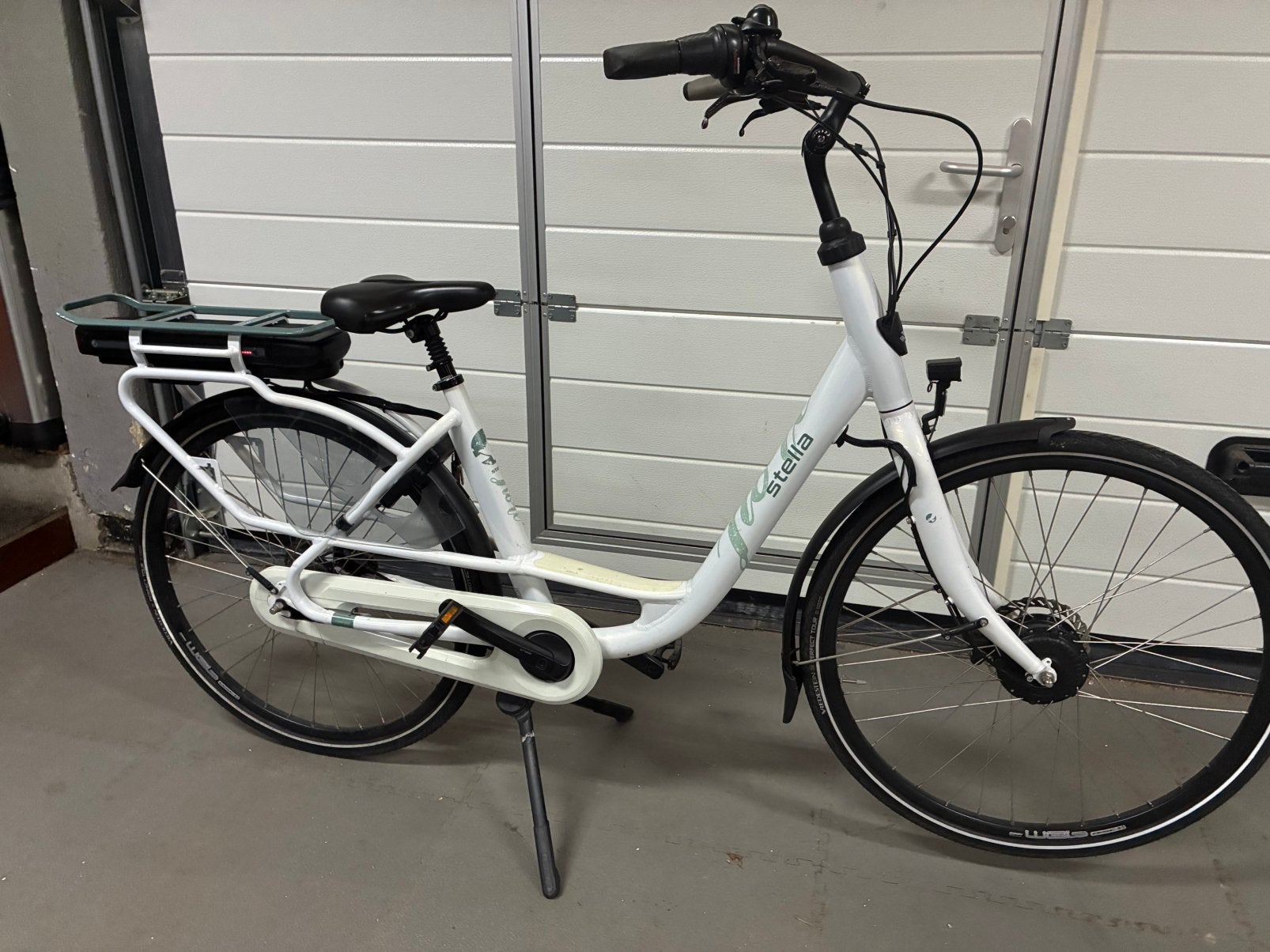Stella elektrische moederfiets in nette staat!!, Overige merken, 47 tot 50 cm, Dubbele standaard, Ophalen of Verzenden