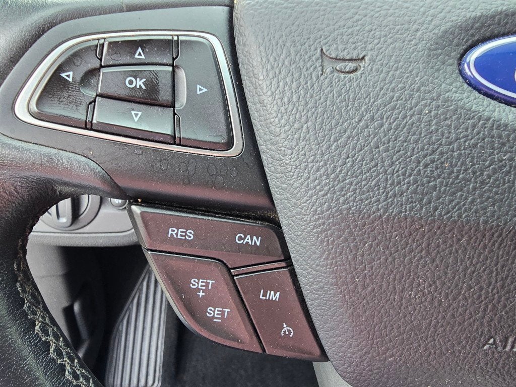 Foto 19 van Ford Kuga 1.5 EcoBoost Titanium D-Riem vervangen mooie auto