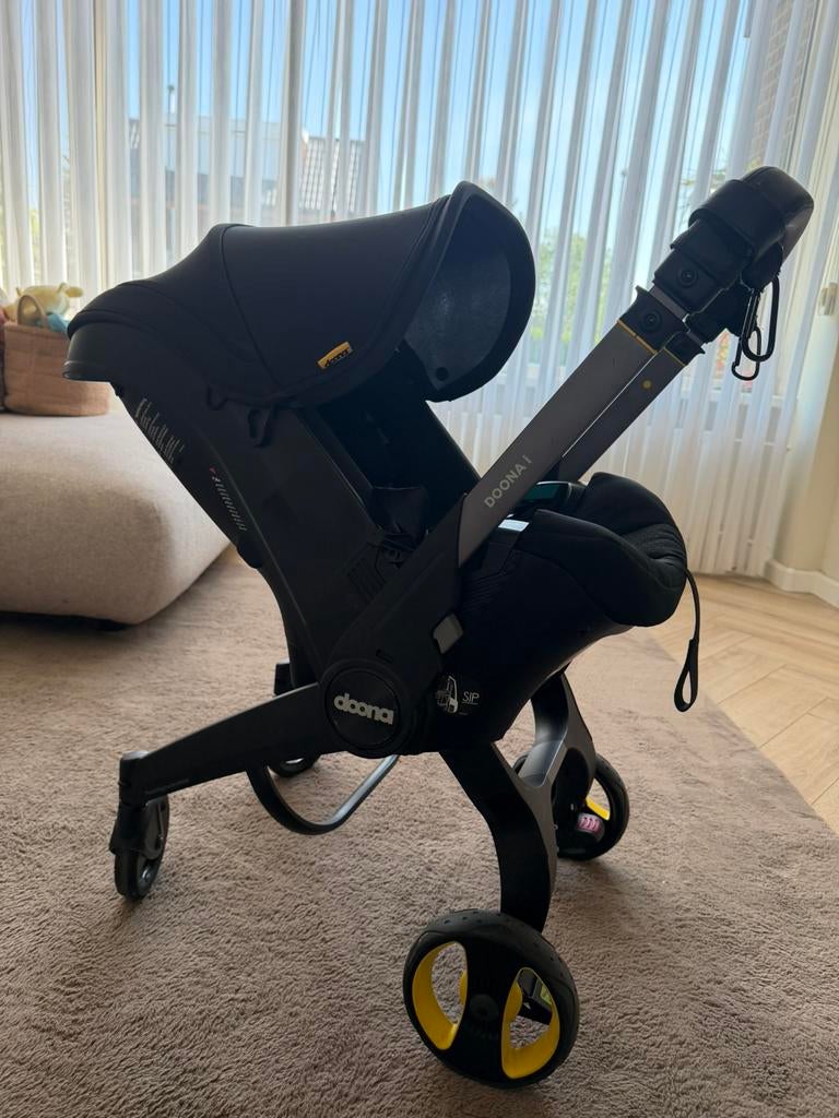 Te koop: Doona i autostoel + kinderwagen in één., Ophalen, Zo goed als nieuw, Overige merken