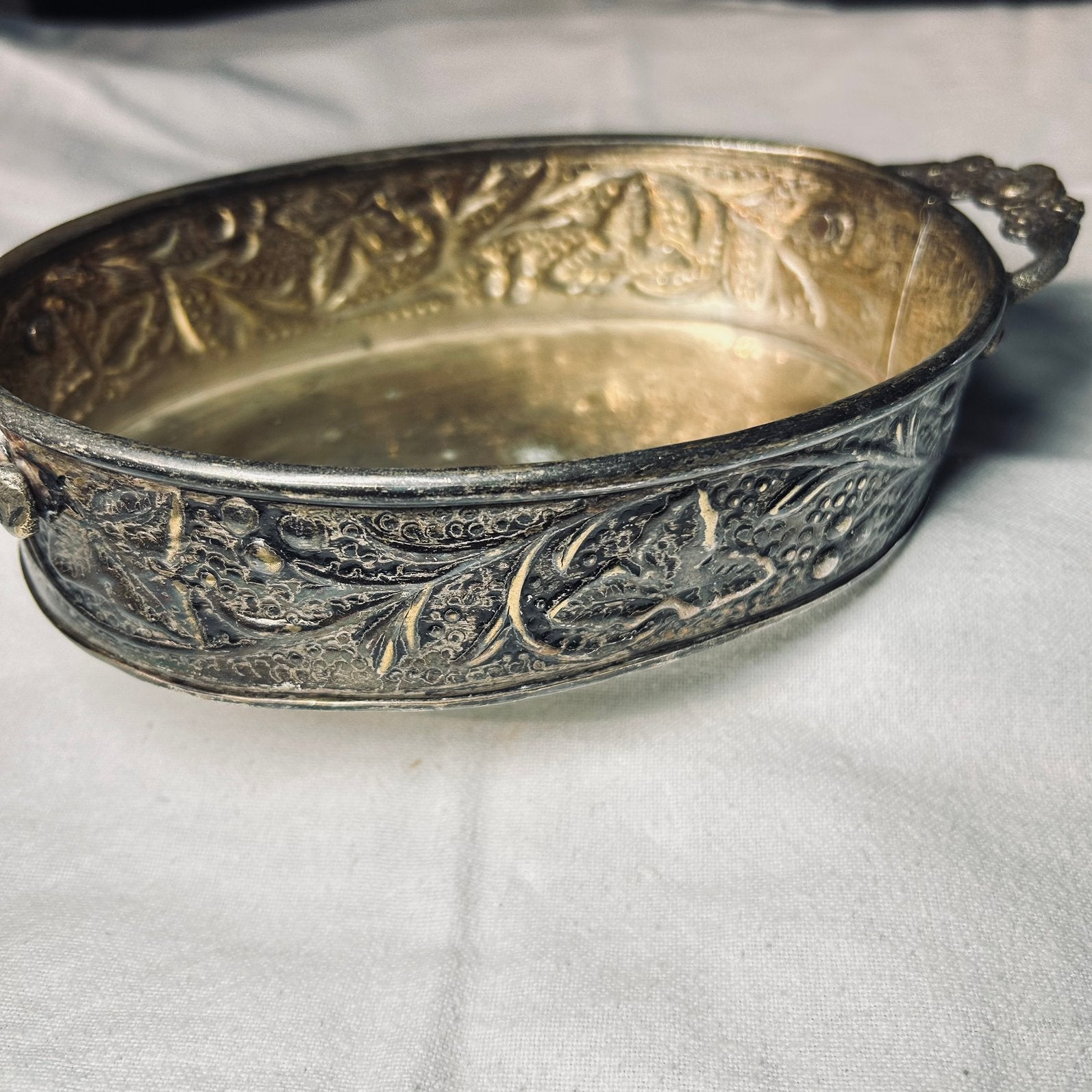 Verzilverde schaal met druiventrossen, 21 x 12 x 4 cm, Ophalen of Verzenden