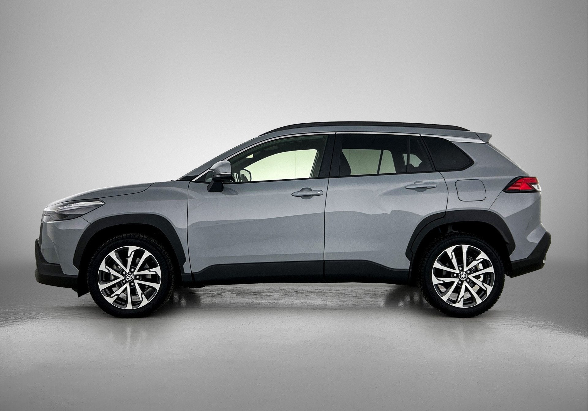 Toyota Corolla Cross Hybrid 140 Style | BTW voertuig | Dodeh, Auto's, Stof, Gebruikt, Origineel Nederlands, Bedrijf