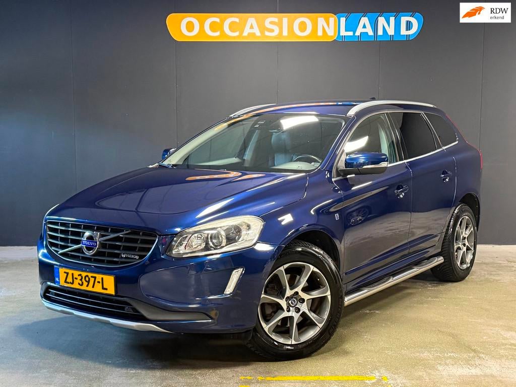 Volvo XC60 2.0 D4 FWD Summum|CAMERA|TREKHAAK|CRUISE|STOELV|B, Auto's, 1969 cc, Blauw, Leder, Bedrijf
