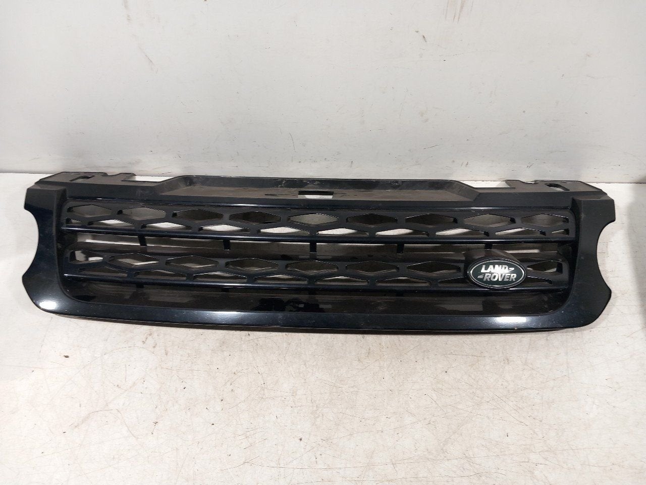 Grille Land Rover Range Rover, Onderdelen@venauto.nl, Van der Ven Autorecycling B.V., Ettenseweg 76, 4706 PB Roosendaal, The Netherlands
