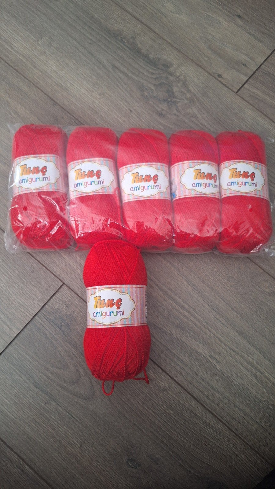 6 bollen Tunc amigurumi., Ophalen of Verzenden, Nieuw, Breien of Haken, Wol of Garen