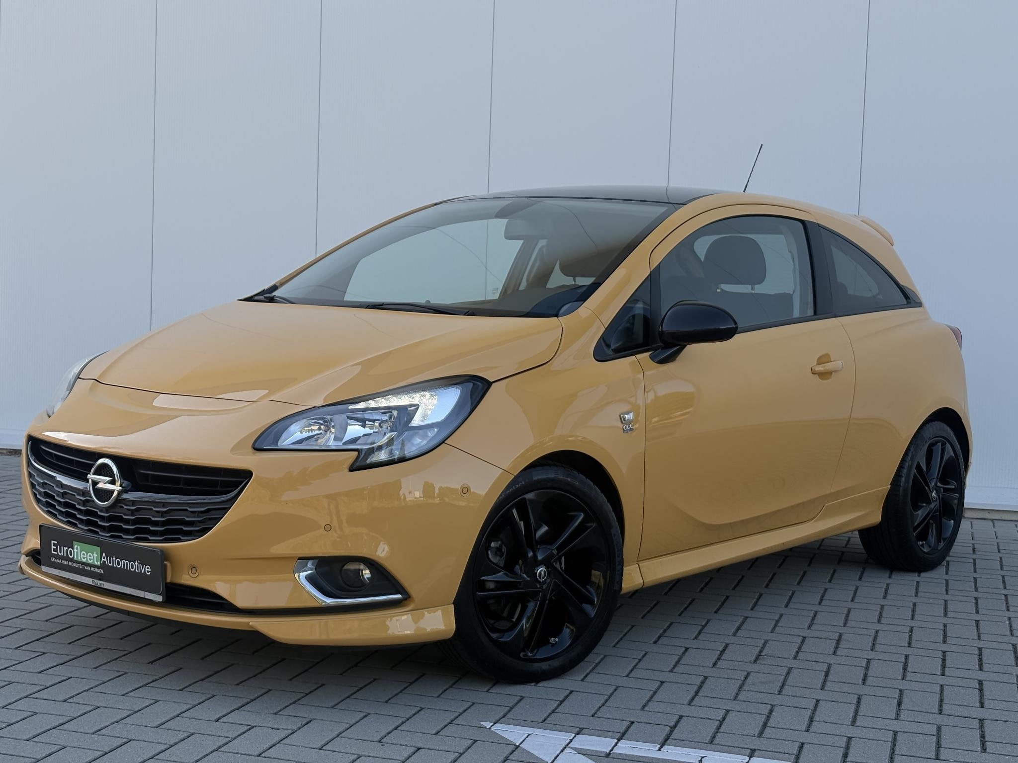 Opel Corsa 1.4-TURBO OPC Line | Stuurverwarming | Dodehoekde, Voorwielaandrijving, Euro 5, Gebruikt, Zwart