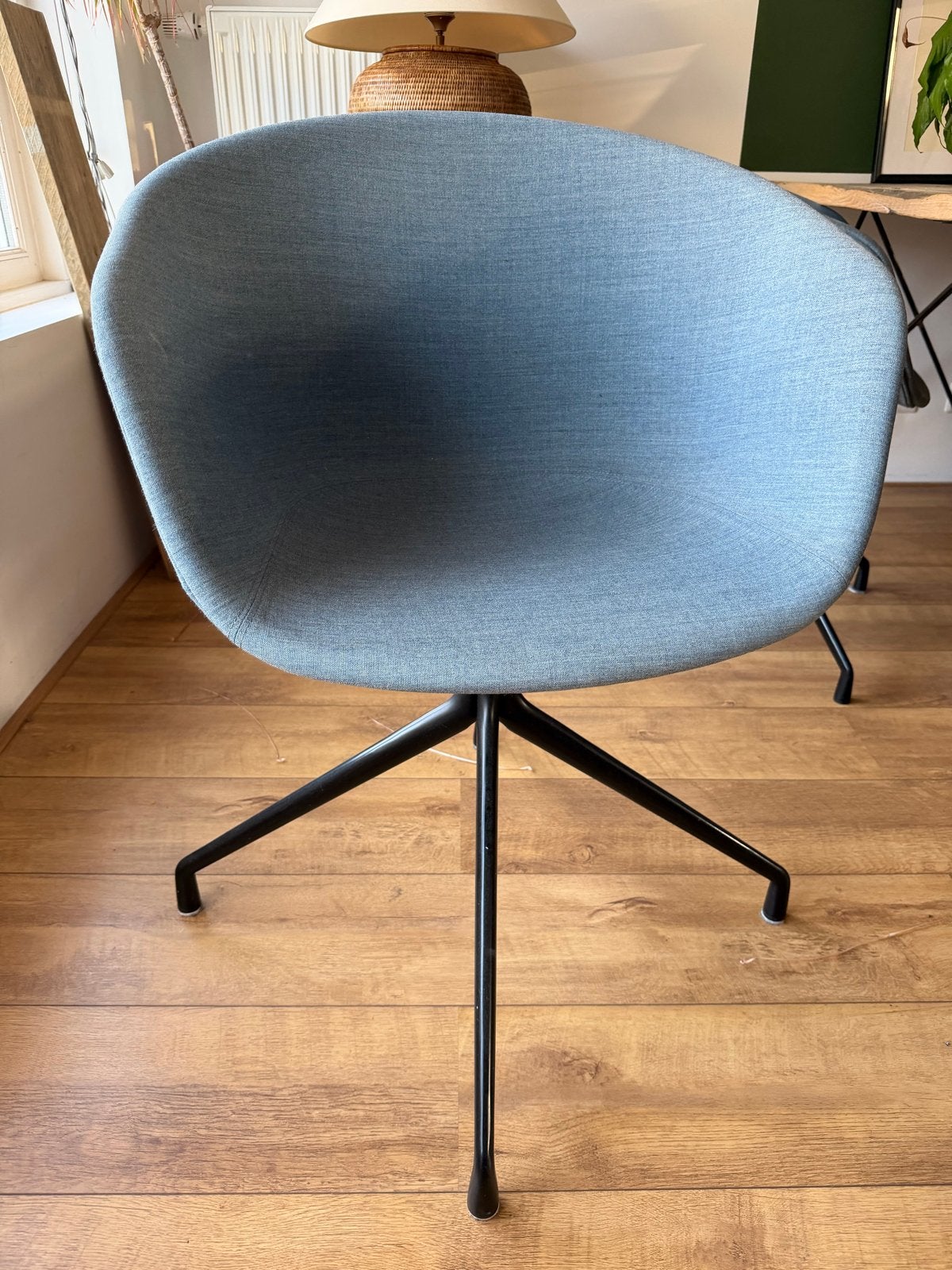 Hay about a chair AAC 21 design stoelen, Twee, Blauw, Ophalen of Verzenden, Zo goed als nieuw