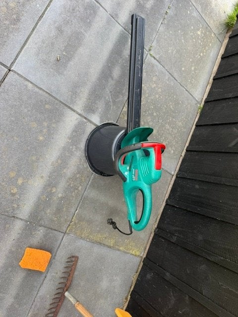 Hegenschaar, Tuin en Terras, Heggenscharen, Ophalen, Gebruikt, Elektrisch, Bosch.
