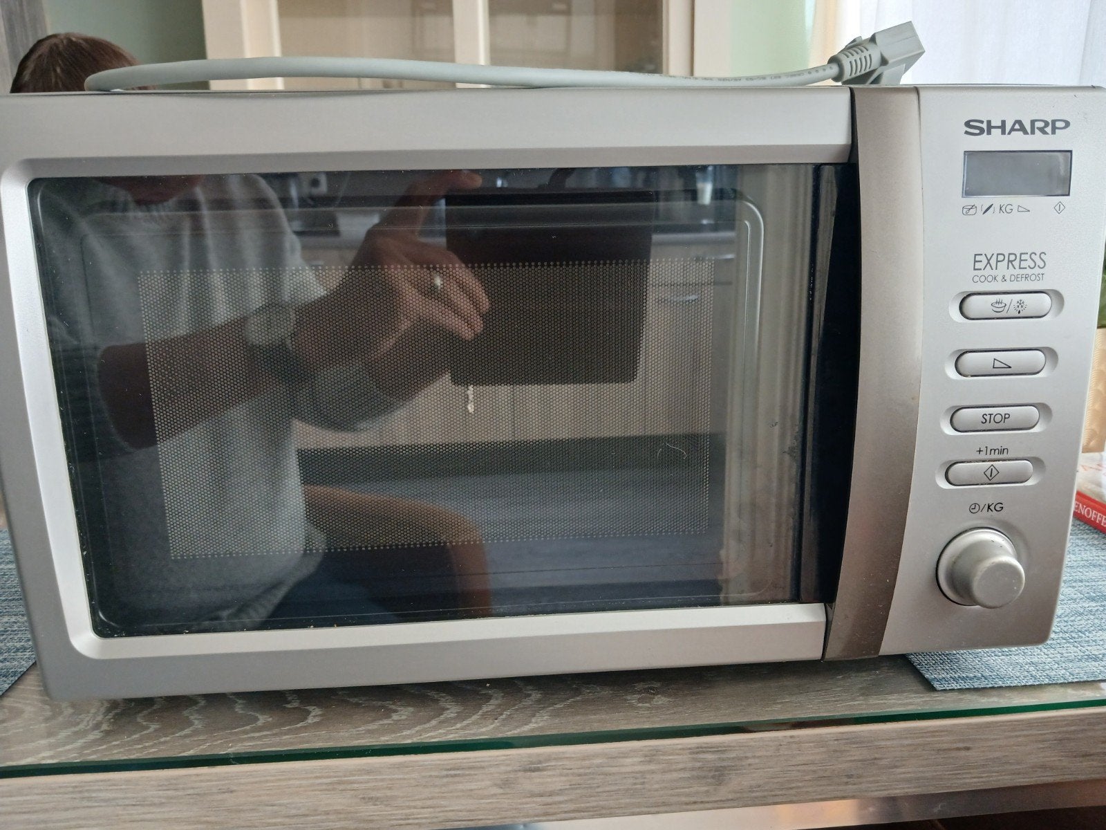 Sharp Express Cook & Defrost Magnetron, Witgoed en Apparatuur, Gebruikt, Ophalen of Verzenden, Magnetron, Draaiplateau