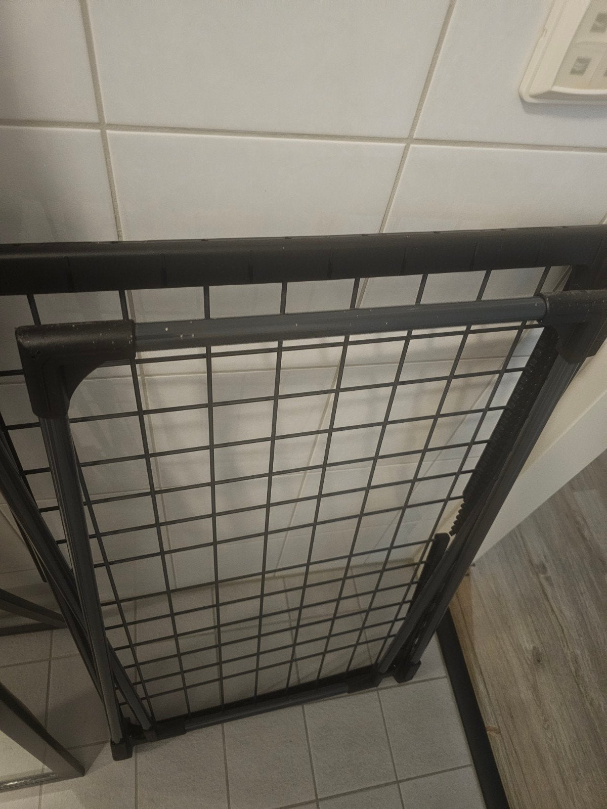 Zwart metalen droogrek, Ophalen