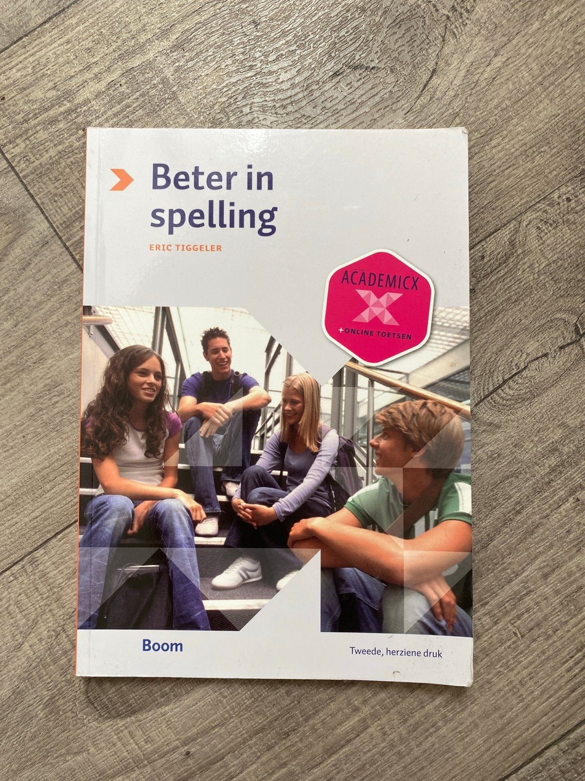 Beter in spelling - Eric Tiggeler (Tweede, herziene druk), Boeken, Ophalen of Verzenden, Alpha, Zo goed als nieuw, HBO