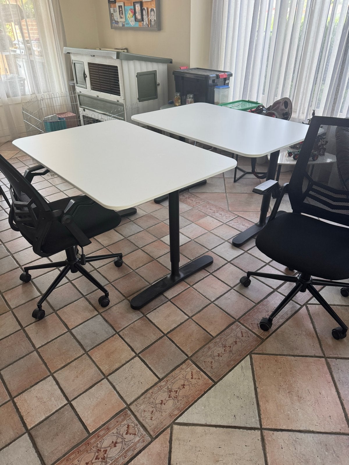 Bureau inlcusief bureaustoel. 2X, Huis en Inrichting, Tafels | Eettafels, Ophalen, Kunststof, 50 tot 100 cm, 100 tot 150 cm