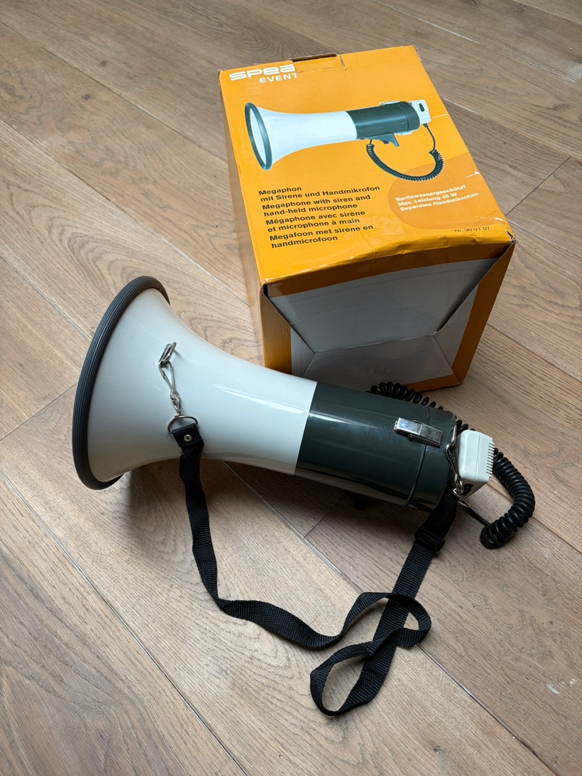 Megafoon met handmiccrofoon SpeaKa Professional JE-583, Inclusief microfoon, Zo goed als nieuw, Draagbare speaker, Minder dan 60 watt