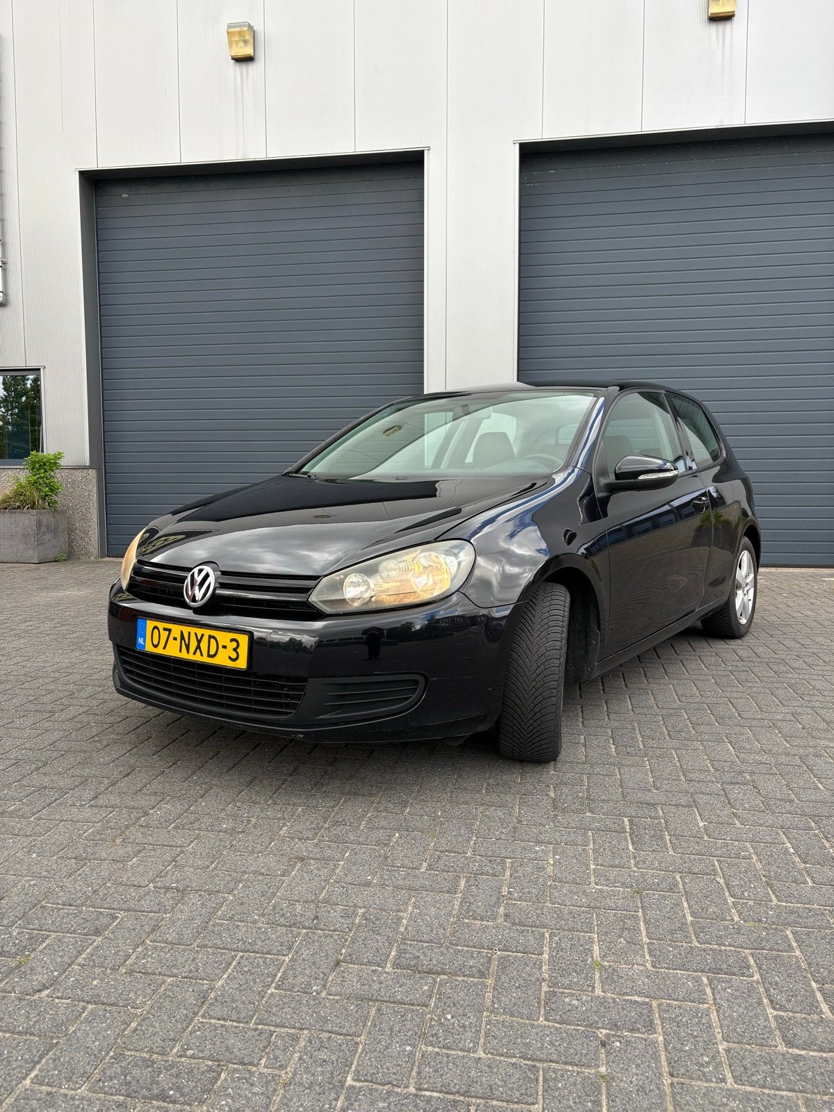 Volkswagen Golf 1.4 16V 59KW 5D 2009 Zwart, Auto's, Voorwielaandrijving, Stof, 4 cilinders, 1117 kg