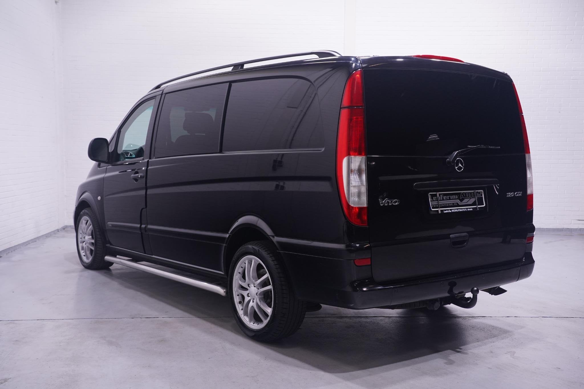 Mercedes-Benz Vito 120 CDI 3.0 V6 204 pk Dubbel Cabine Aut., Auto's, Automaat, Achterwielaandrijving, Gebruikt, Zwart