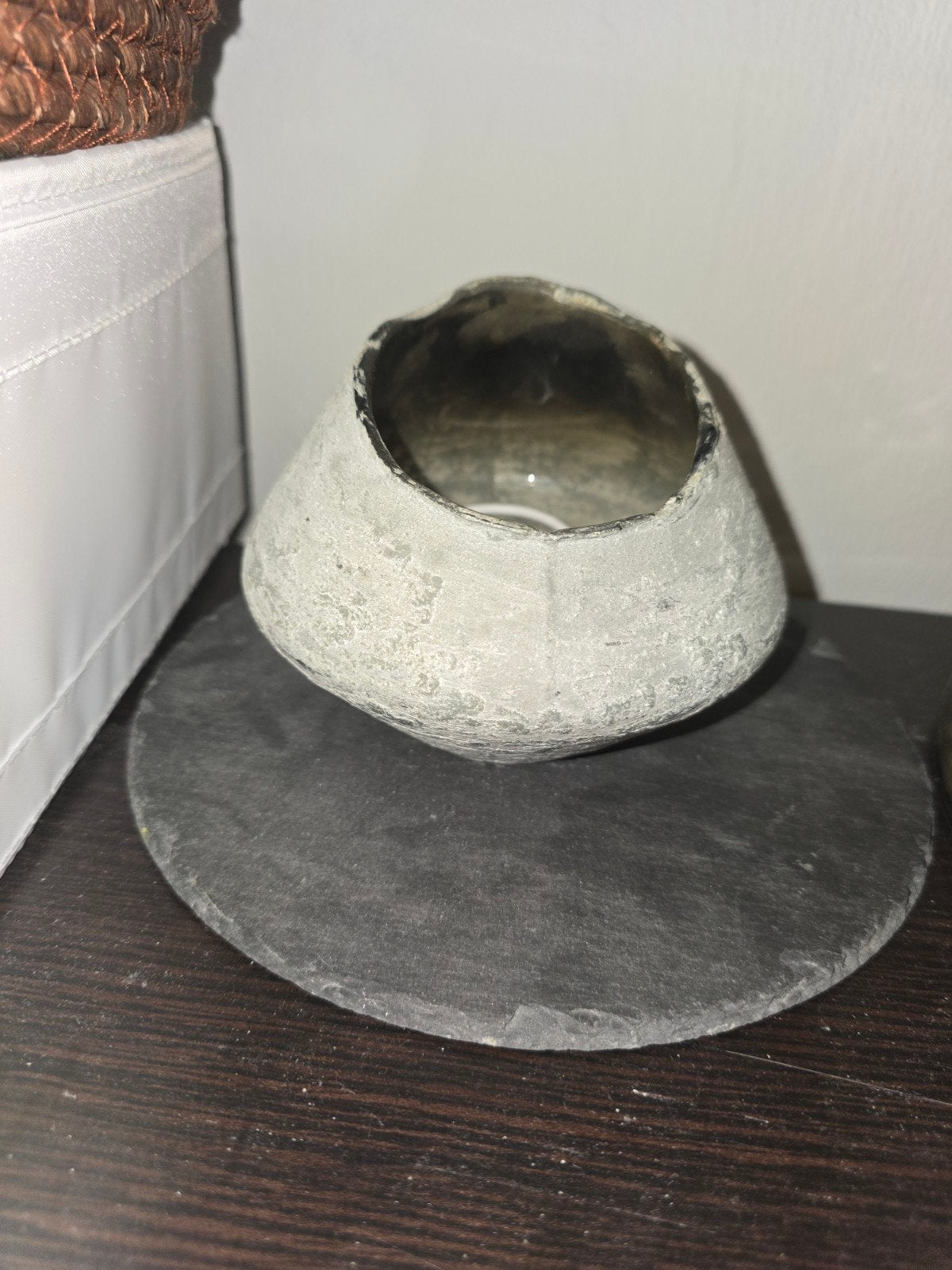 Unieke decoratieve schaal/pot van steen, Ophalen of Verzenden