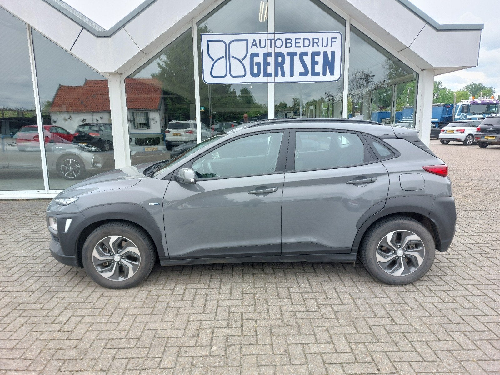 Hyundai Kona HEV 2020 trekhaak weinig kilometers automaat, Auto's, Stof, Origineel Nederlands, Grijs, SUV of Terreinwagen