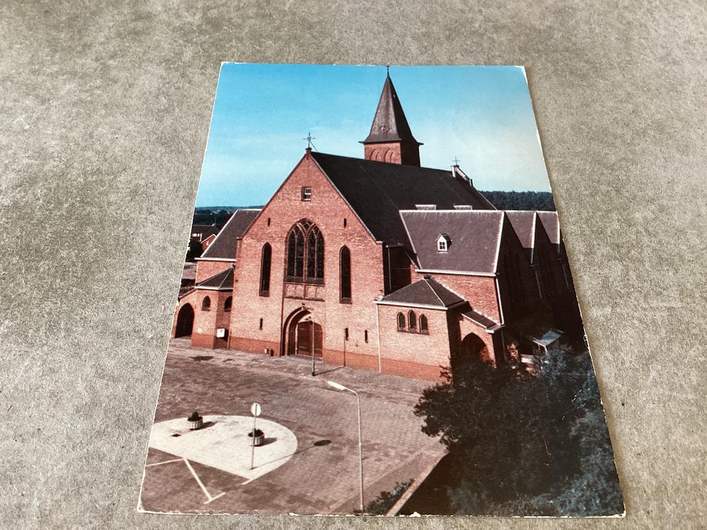 Koewacht.     Kerk van de H.H. Philippus en Jacobus, Verzamelen, Ansichtkaarten | Nederland, Ophalen of Verzenden