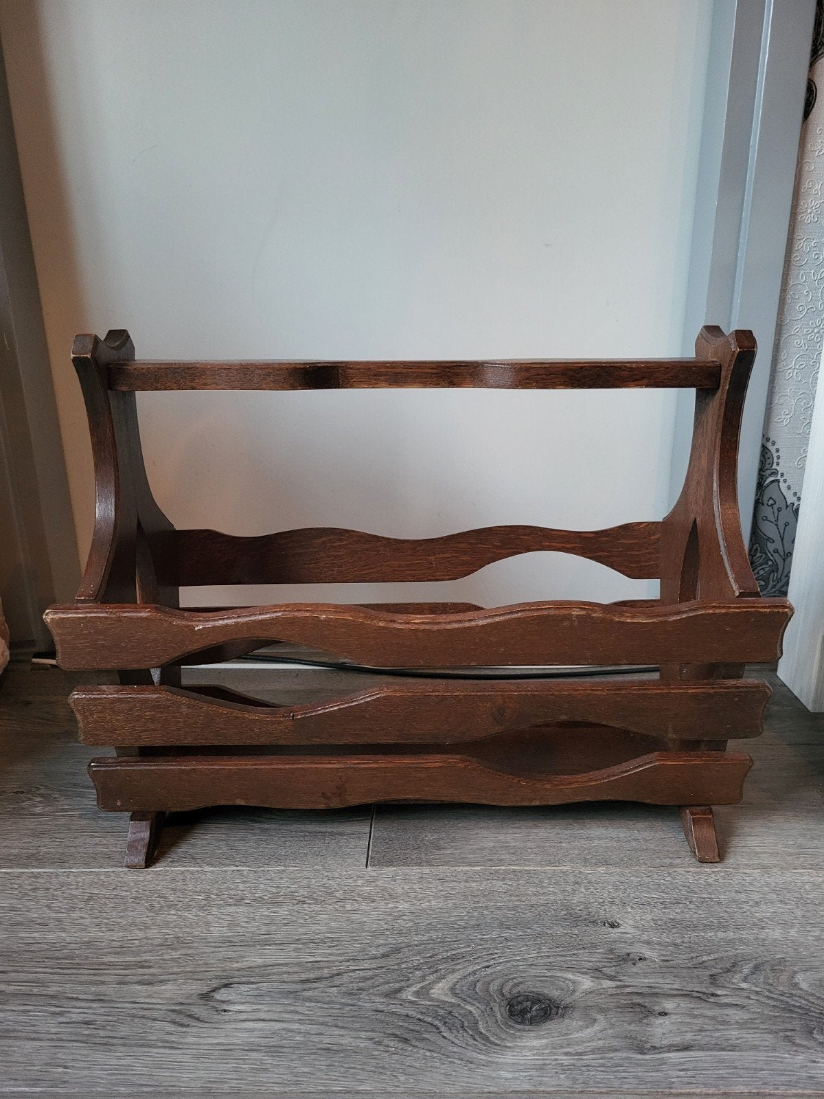 Multifunctioneel houten tijdschrijftenrek - lectuurbak, Huis en Inrichting, Woonaccessoires | Krantenbakken en Lectuurbakken, Ophalen