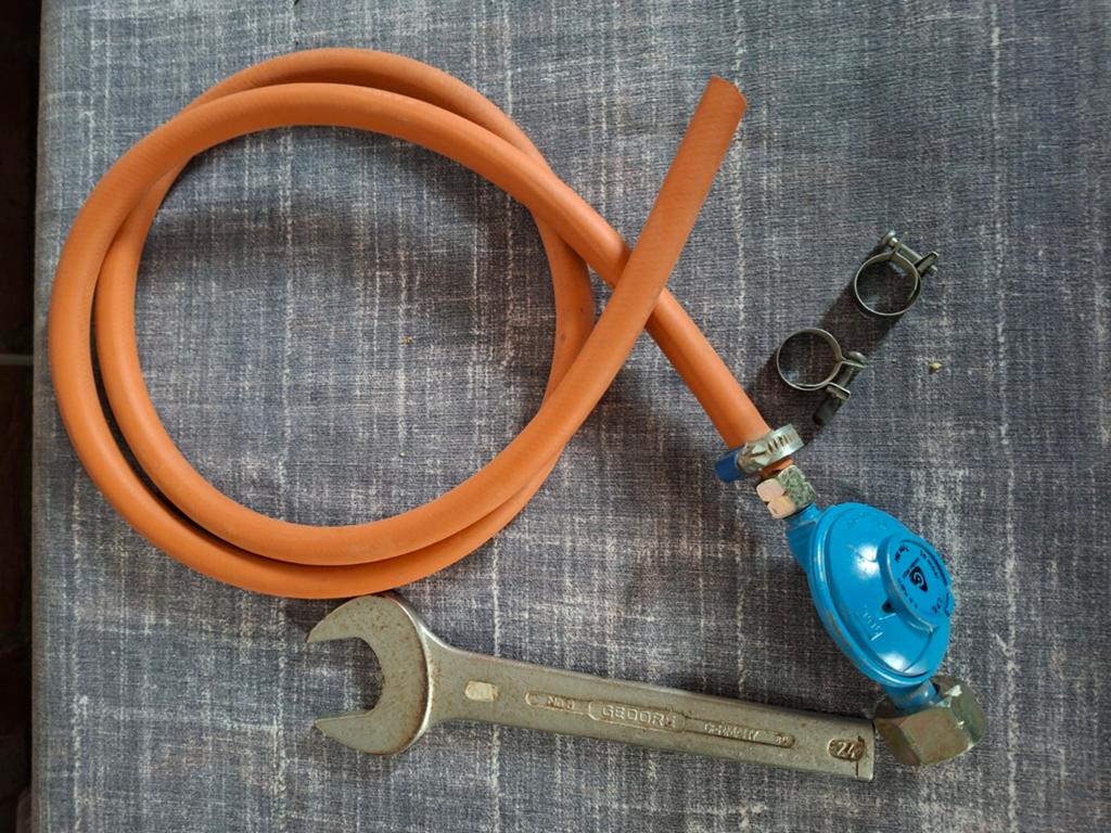 Reduceerventiel voor gasfles blauw, Ophalen of Verzenden
