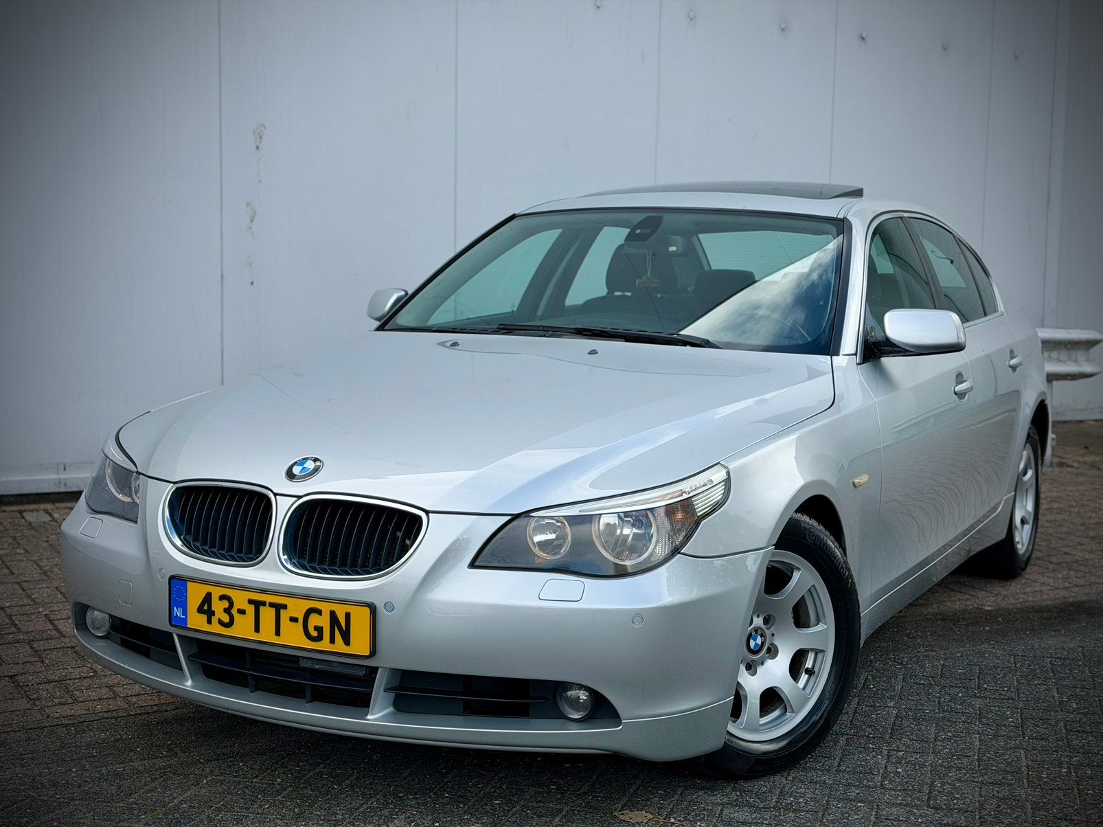 BMW 5-Serie 2.5 D 525 AUT! DAK! CLIMA! NAVI PRO!, Zwart, 2497 cc, Bedrijf, Diesel