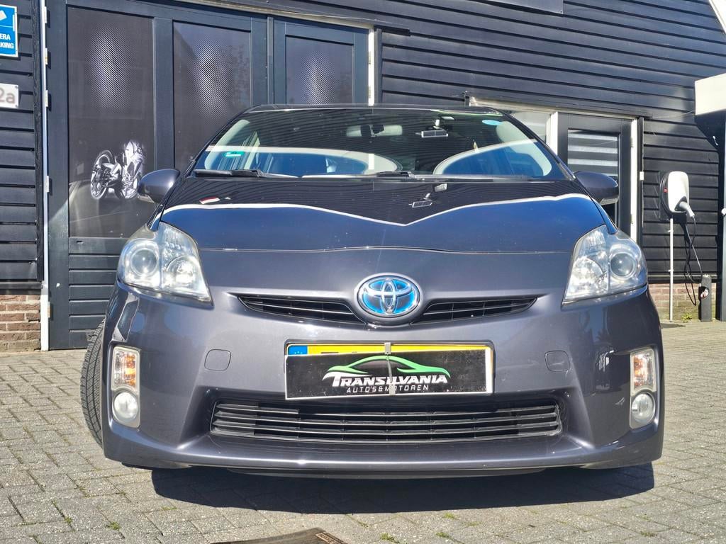 Toyota Prius 1.8 Aspiration, Gebruikt, 4 cilinders, Origineel Nederlands, Bedrijf