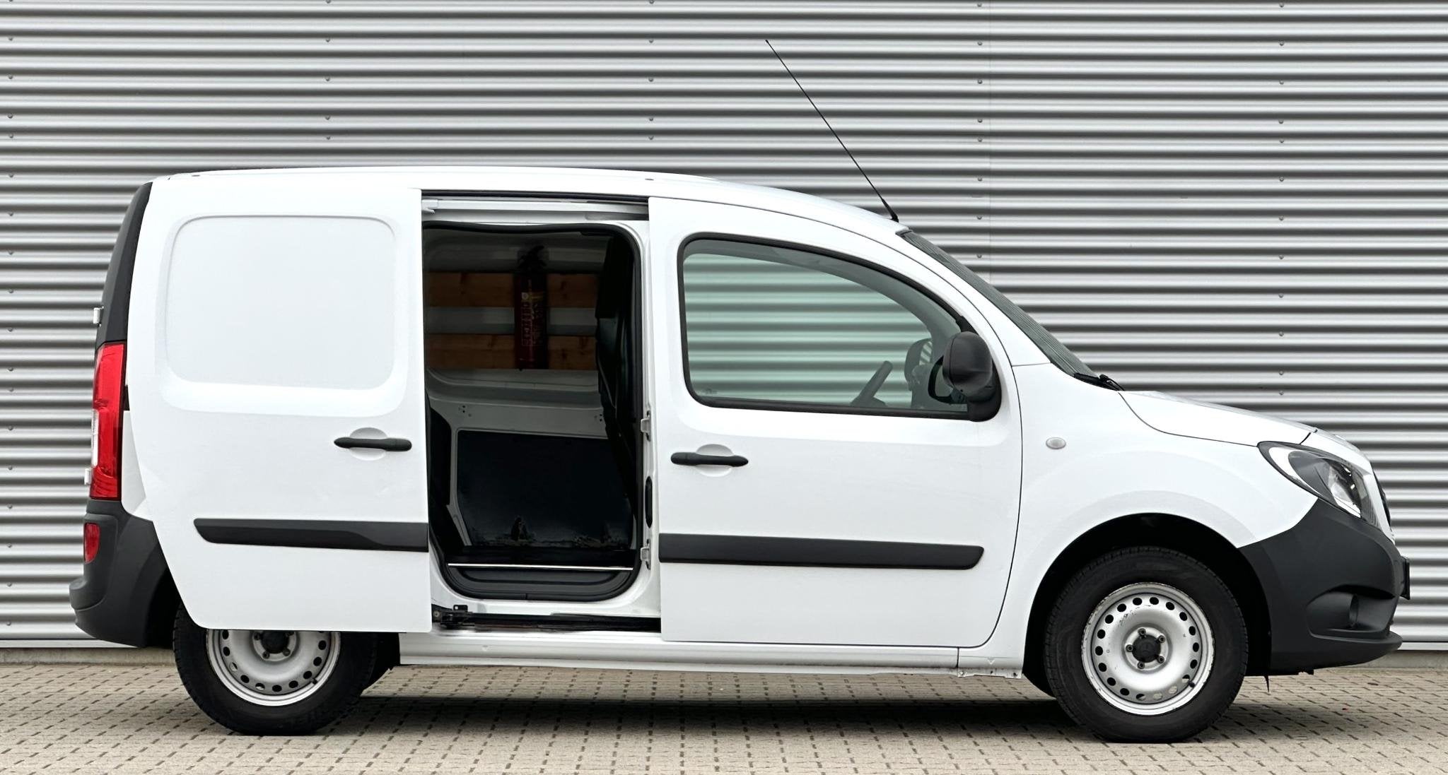 Mercedes-Benz Citan 108 CDI MARGE BTW VRIJ, Voorwielaandrijving, 1330 kg, Stof, Gebruikt