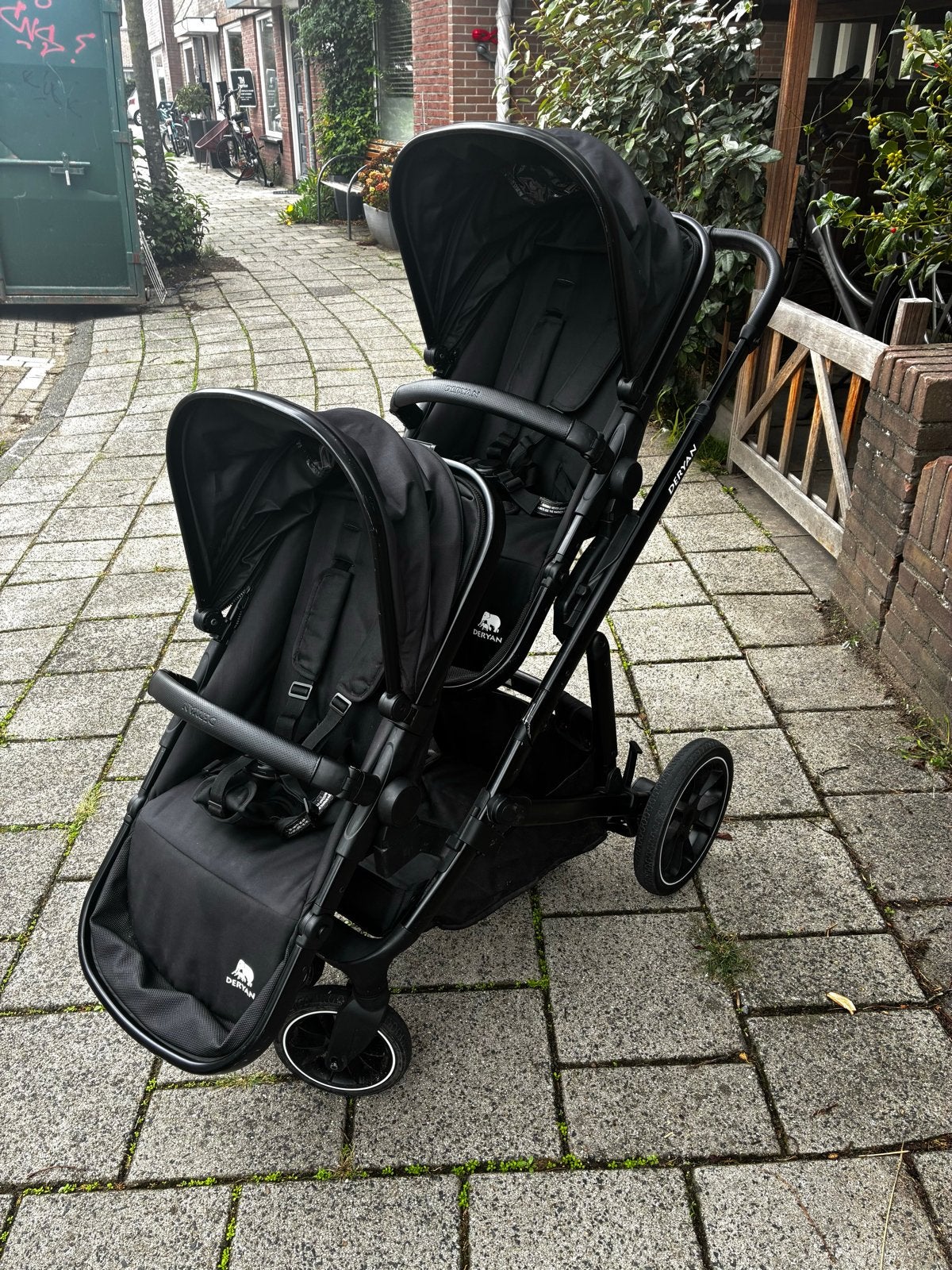 Deryan Evy duowagen met 2 zitjes, Kinderen en Baby's, Gebruikt, Duowagen, Ophalen, Kinderwagen