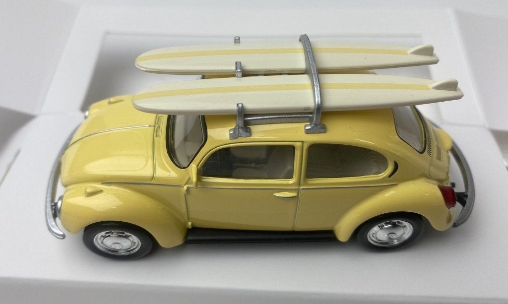 Norev 1:43 Volkswagen Beetle 1303 Yellow with Surfboards '73, -, Nieuw, Norev, Ophalen of Verzenden