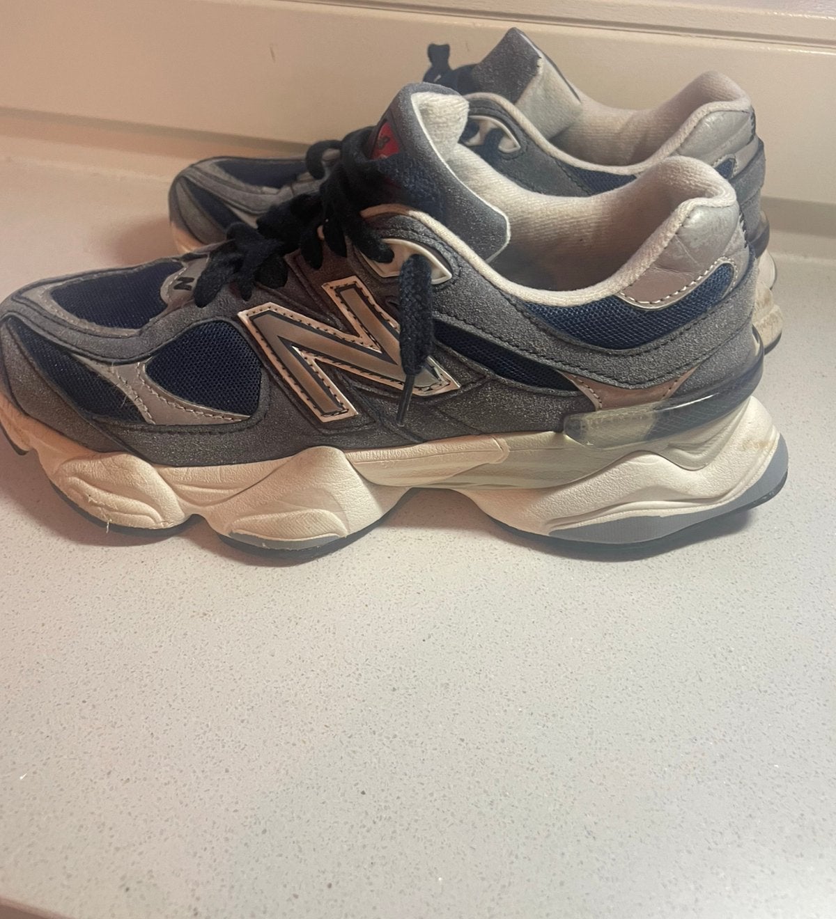 New balance 9060 donkerblauw, Ophalen, Blauw, Sneakers of Gympen, Zo goed als nieuw