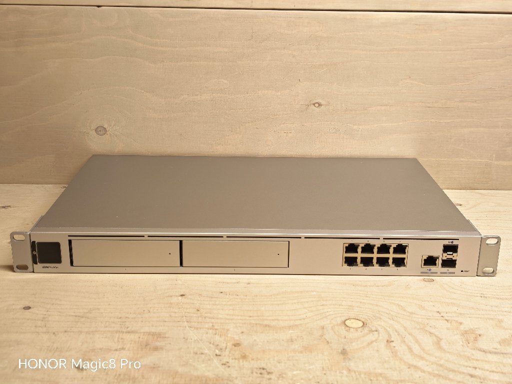 Ubiquiti Unifi UDM Pro Max, Router, Ekkersrijt 3102, 5692CC Eindhoven, Ubiquiti, Ubiquity
