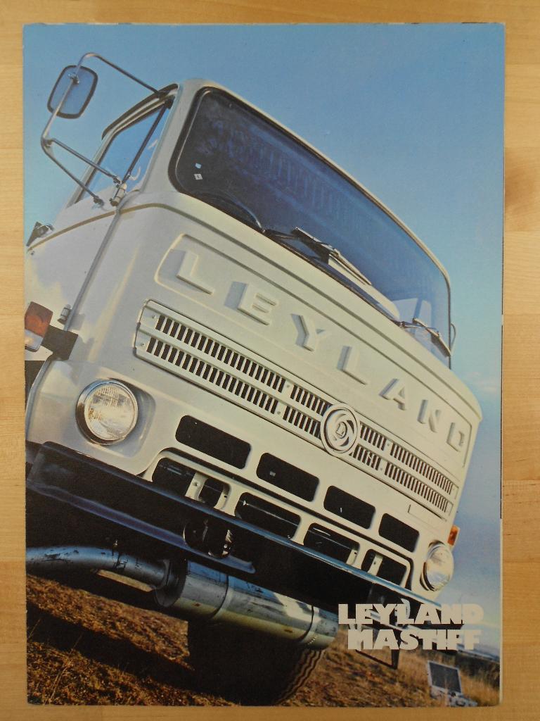 Leyland Mastiff Brochure 1973, Boeken, Auto's | Folders en Tijdschriften, Zo goed als nieuw, Overige merken, Ophalen of Verzenden