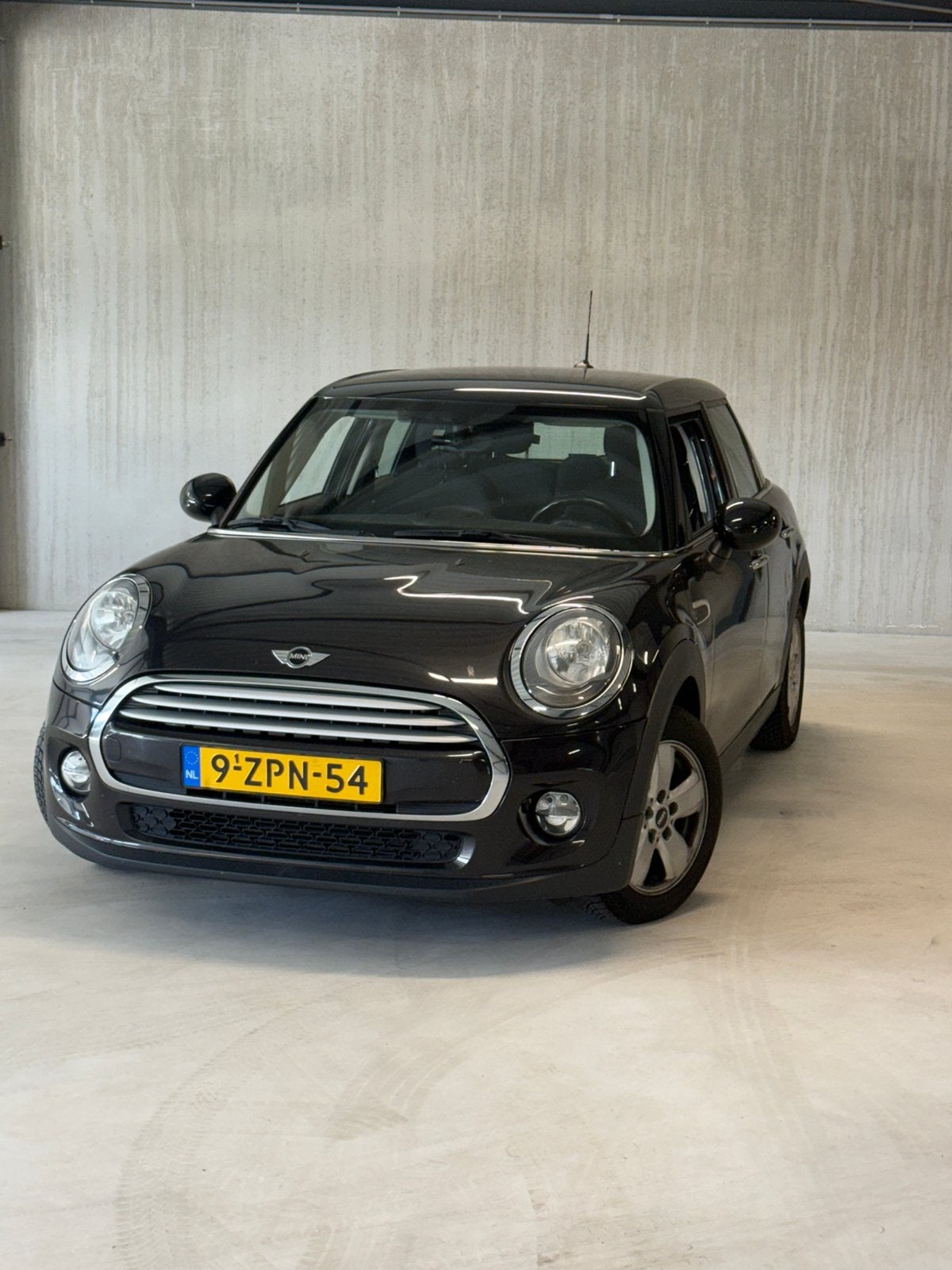 Mini Cooper 1.5 | 5-drs | Dealerond. | NAP | Cruise | Navi, Auto's, Mini, Particulier, Cooper, Benzine, B, Hatchback, Handgeschakeld