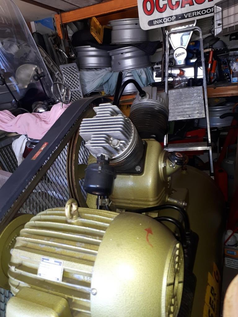 The koop compressor merk kaeser 600 iter druk 1200 1200 per, Ophalen of Verzenden, Nieuw