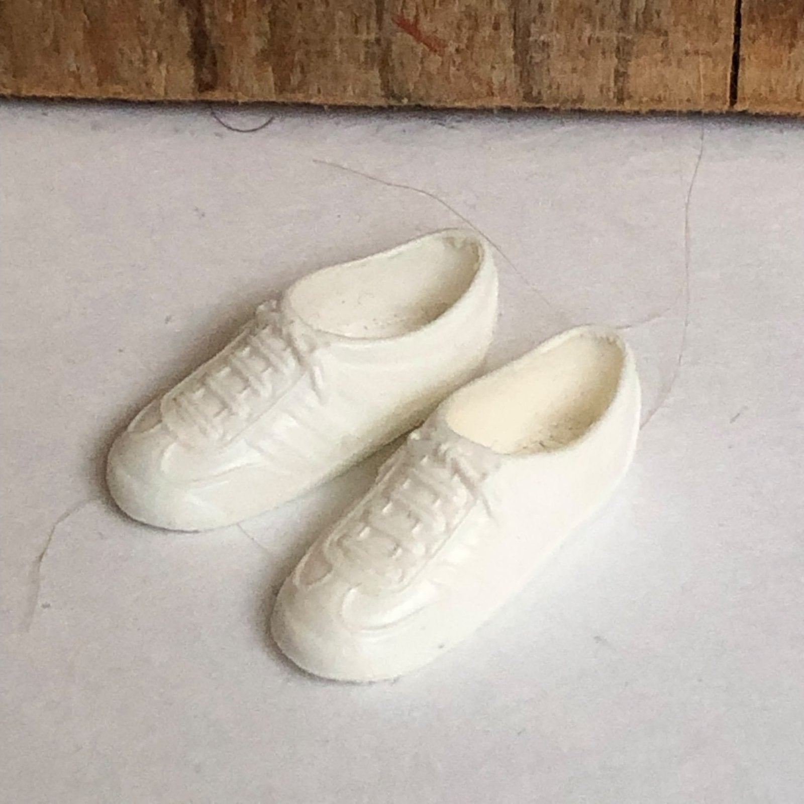 Tennis schoenen van Sindy, Ophalen of Verzenden, Gebruikt, Kleertjes
