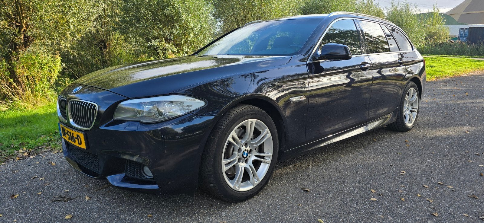 BMW 520d Touring M Sport | Panorama | Leder | Carbon schwarz, Auto's, Achterwielaandrijving, 1995 cc, 2000 kg, Zwart