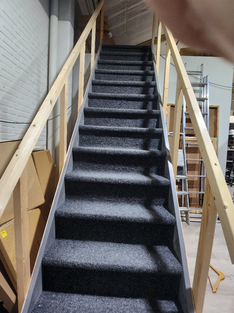 Houten dichte trap, Ophalen, Gebruikt, Trap, 2 tot 4 meter