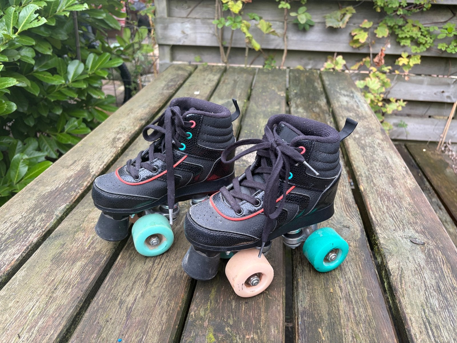 Oxelo rolschaatsen maat 30 met valbescherming, Kinderen, Ophalen of Verzenden, Verstelbaar, Gebruikt