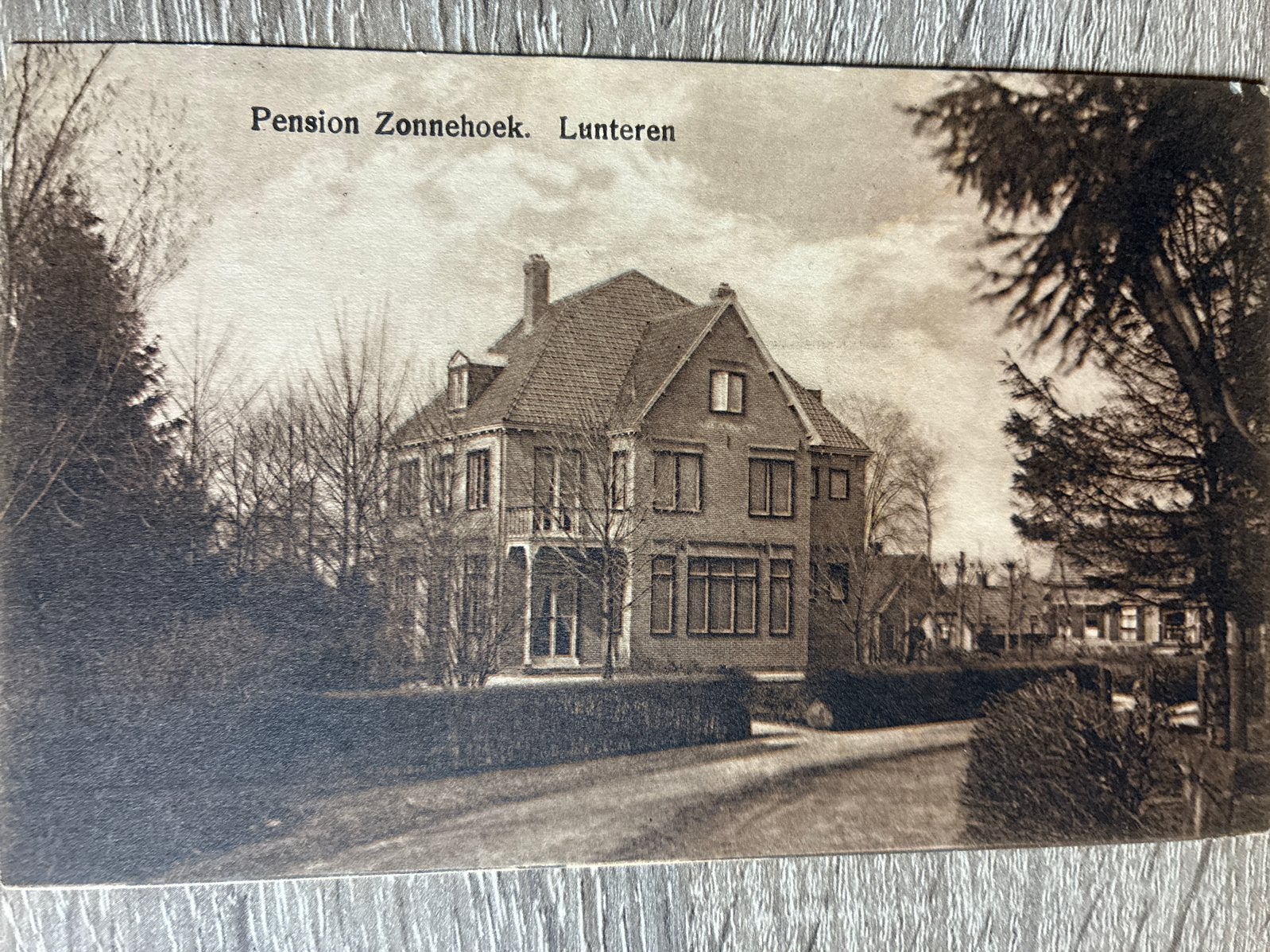 Oude ansichtkaart Pension Zonnehoek Lunteren (1932), Ophalen of Verzenden, 1920 tot 1940, Gelopen, Gelderland