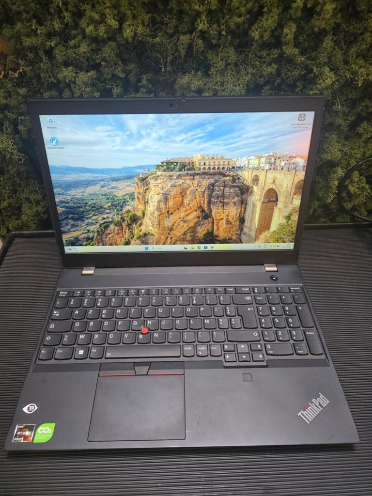 Lenovo ThinkPad P15v Gen 3, Computers en Software, Laptop-opladers, Ophalen of Verzenden, Zo goed als nieuw, Lenovo