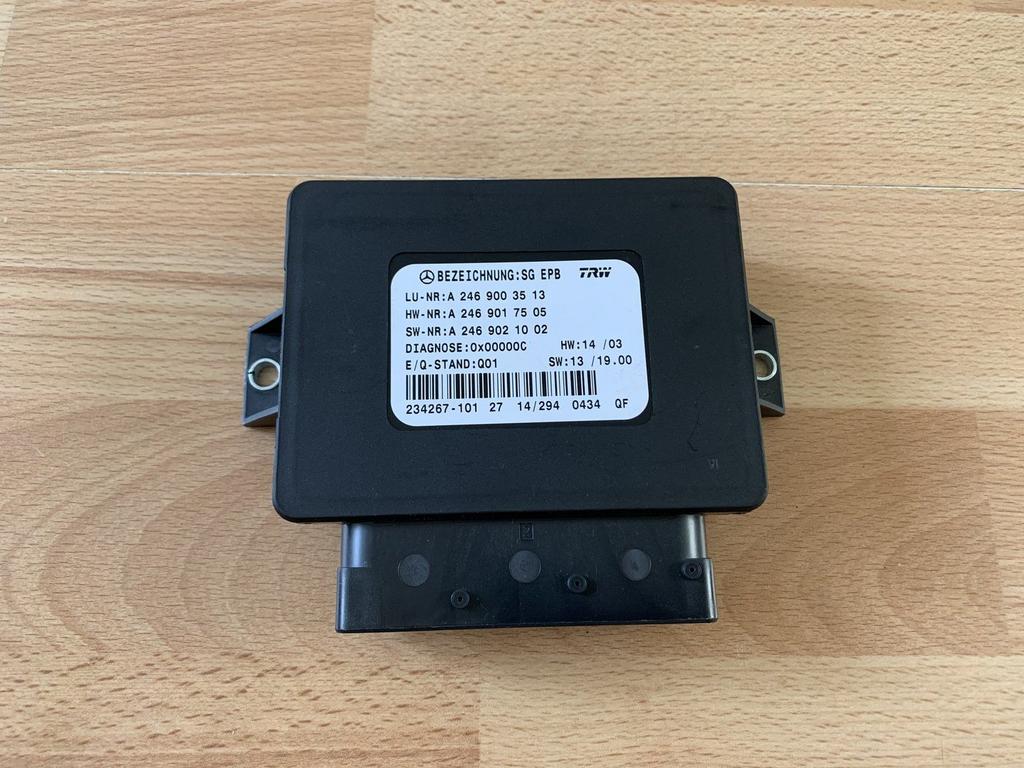 mercedes CLA / GLA 2013 tot 2018 handrem module A2469003513, Gebruikt, -, Ophalen of Verzenden, -