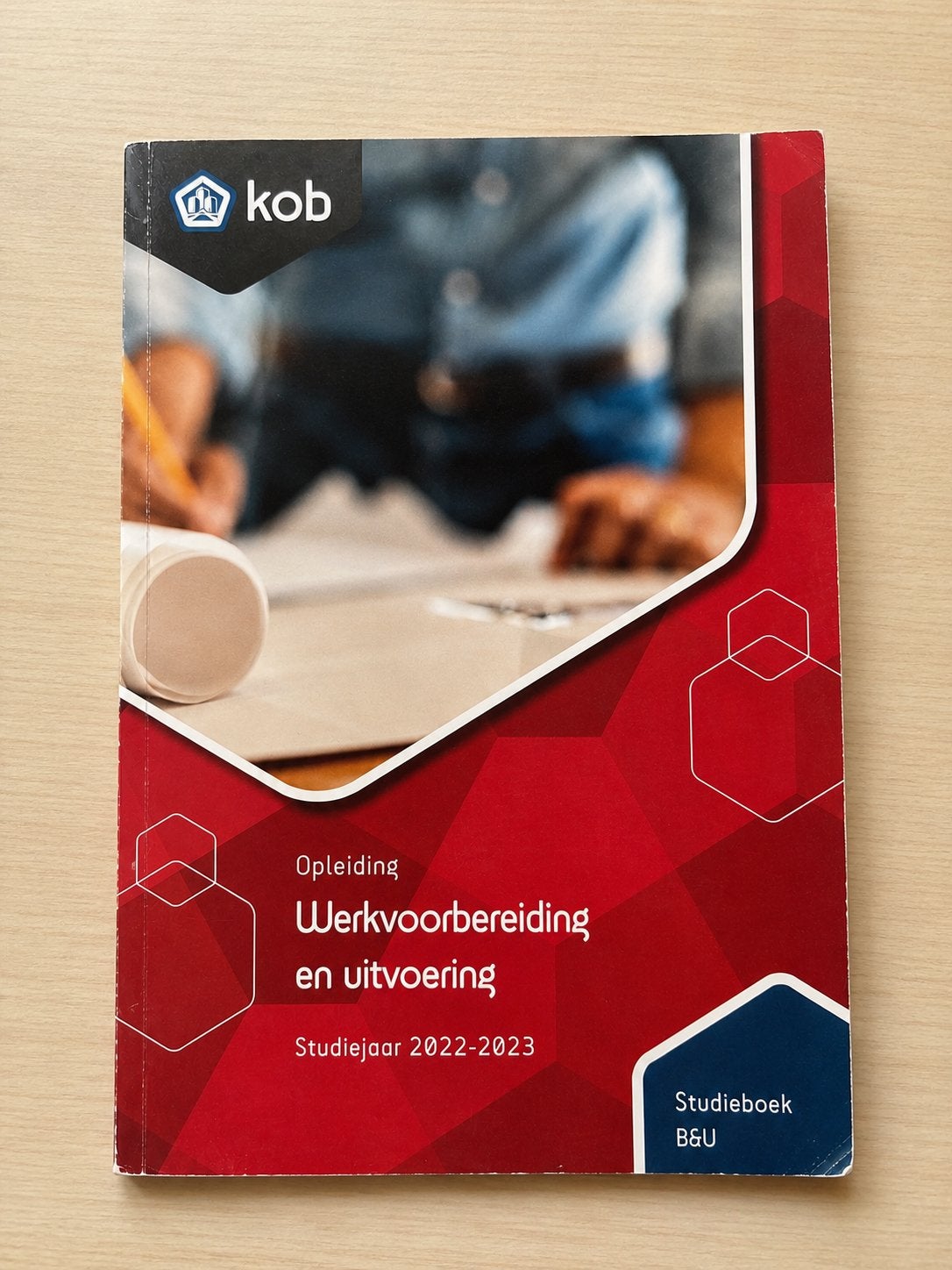 Studieboek Werkvoorbereiding en Uitvoering KOB 2022-2023, Ophalen of Verzenden, Beta, Zo goed als nieuw, MBO