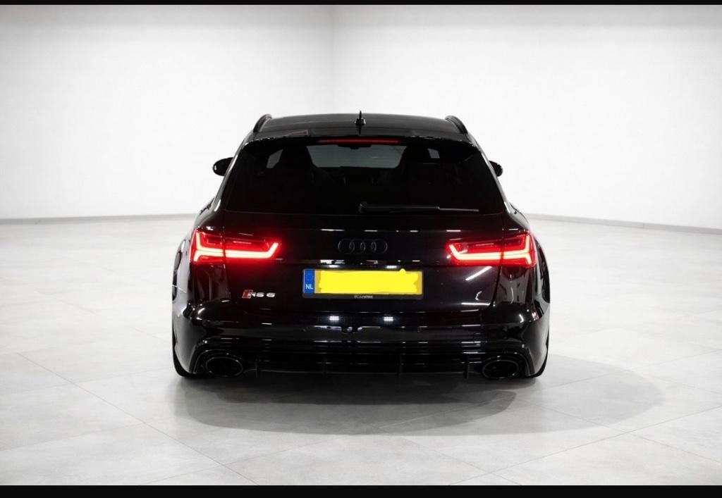Audi RS6 4.0 445KW Quattro Avant 2015 Zwart, Auto's, Automaat, Parkeerassistent, Stationwagon, Particulier